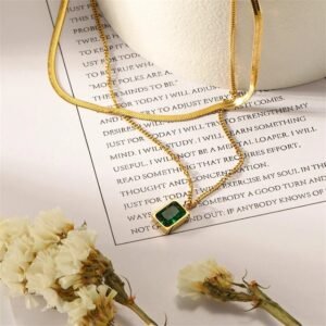 Vintage Green Crystal Double-Layered High-Quality Necklace