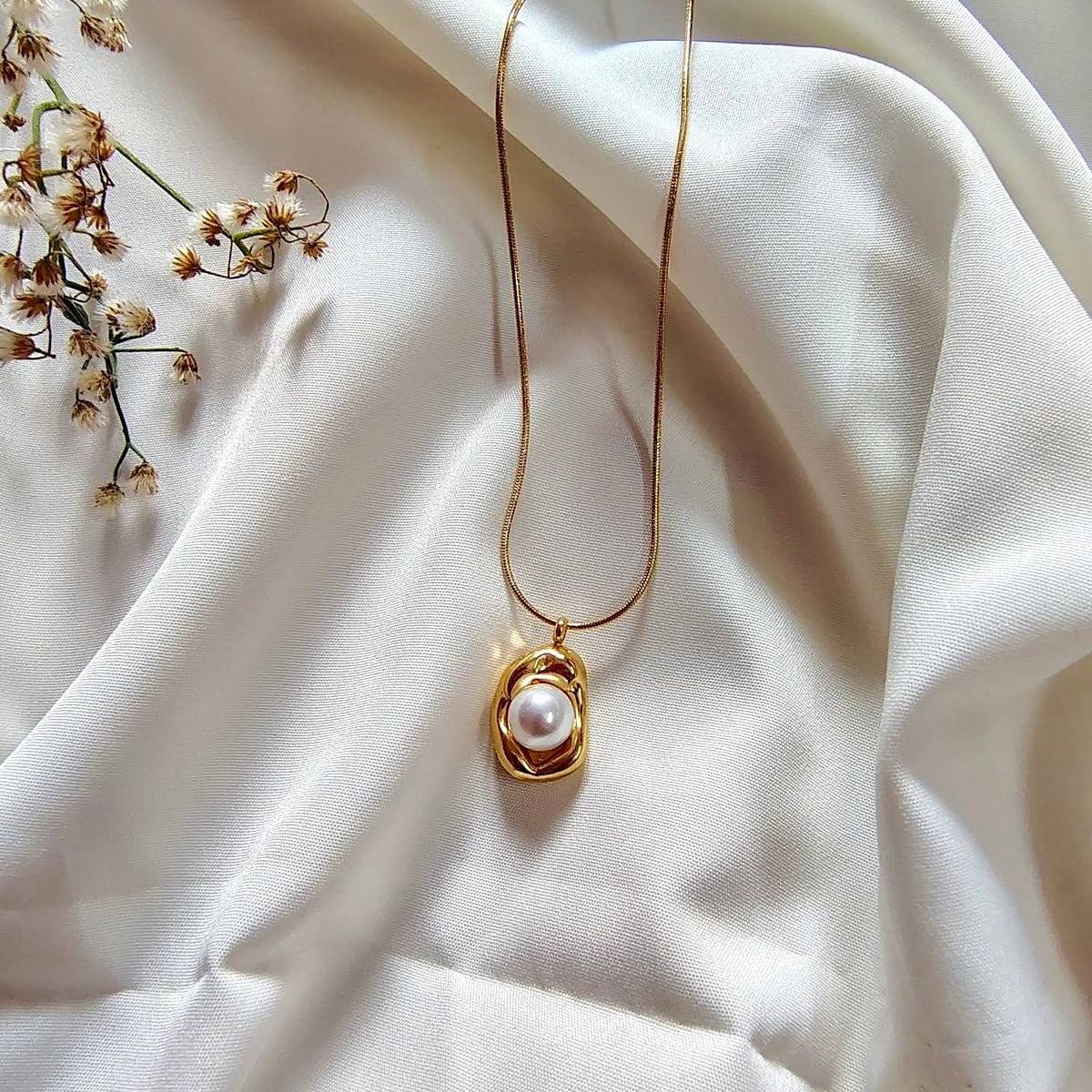 Pearl Studded Fancy Chained Gold Plated Necklace