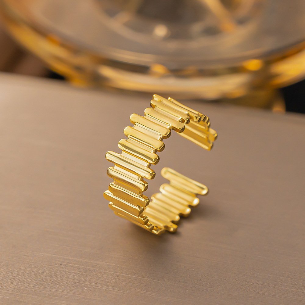 Elegant Gold Plated Adjustable RIng