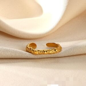 Minimalist Hammered Open Ring